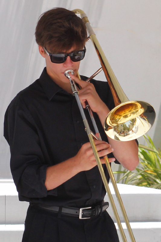 trombonecrrap_5760.jpg