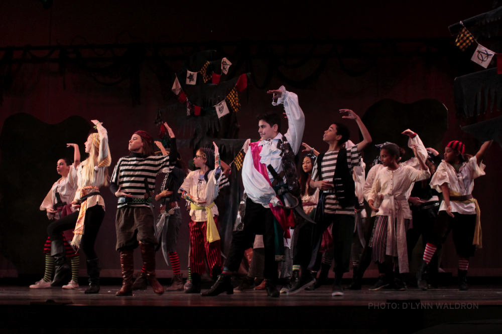 panhookpiratesdance_0062.jpg